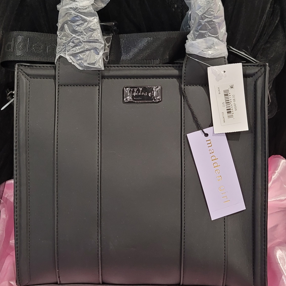 Madden Girl Sleek Black Shoulder Bag